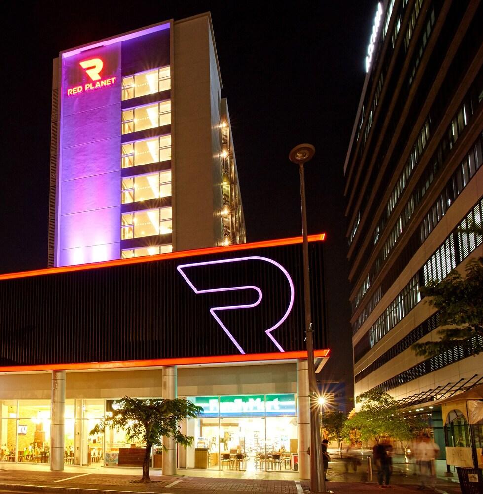 Red Planet Manila Aseana City Paranaque City Exterior photo