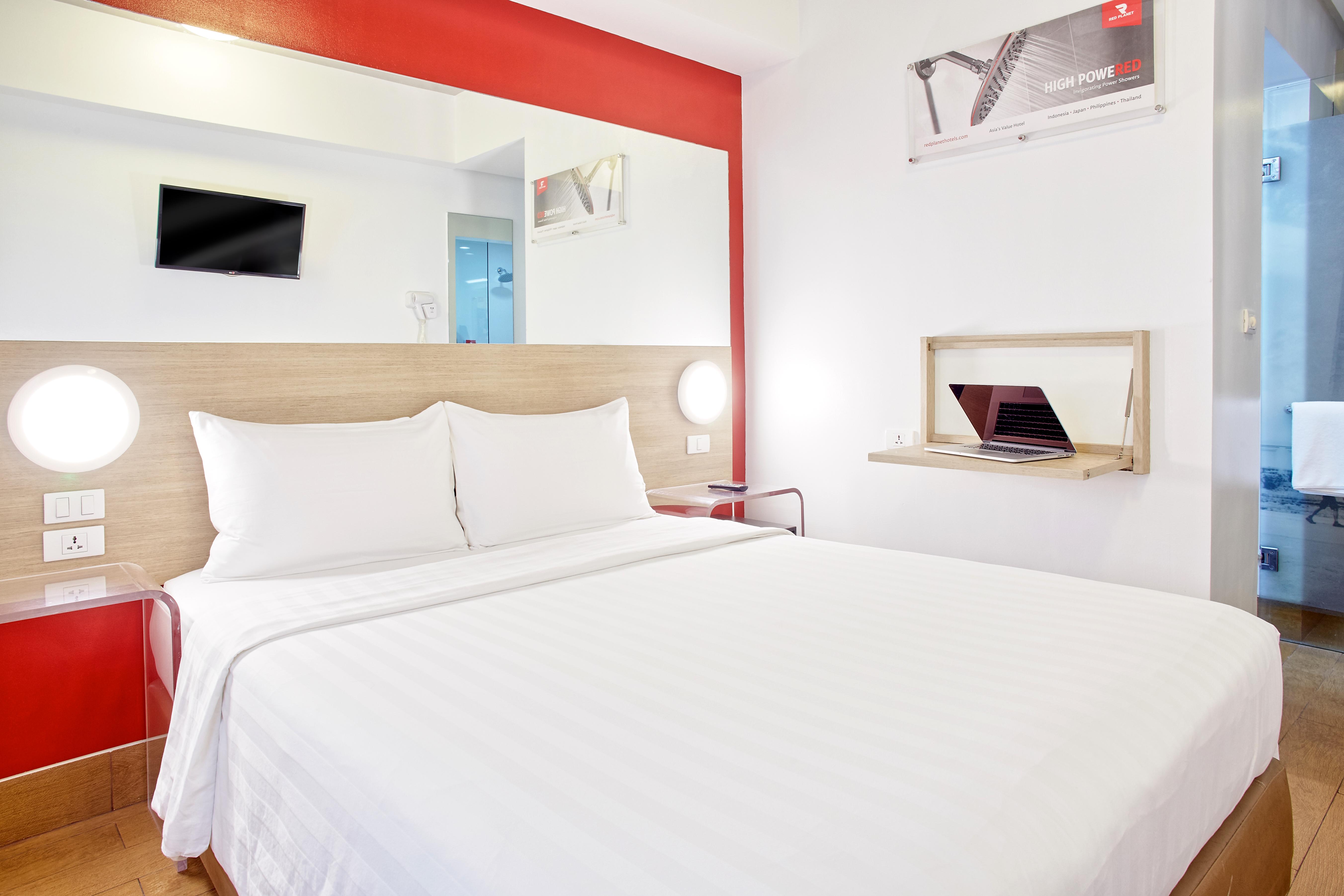 Red Planet Manila Aseana City Paranaque City Exterior photo