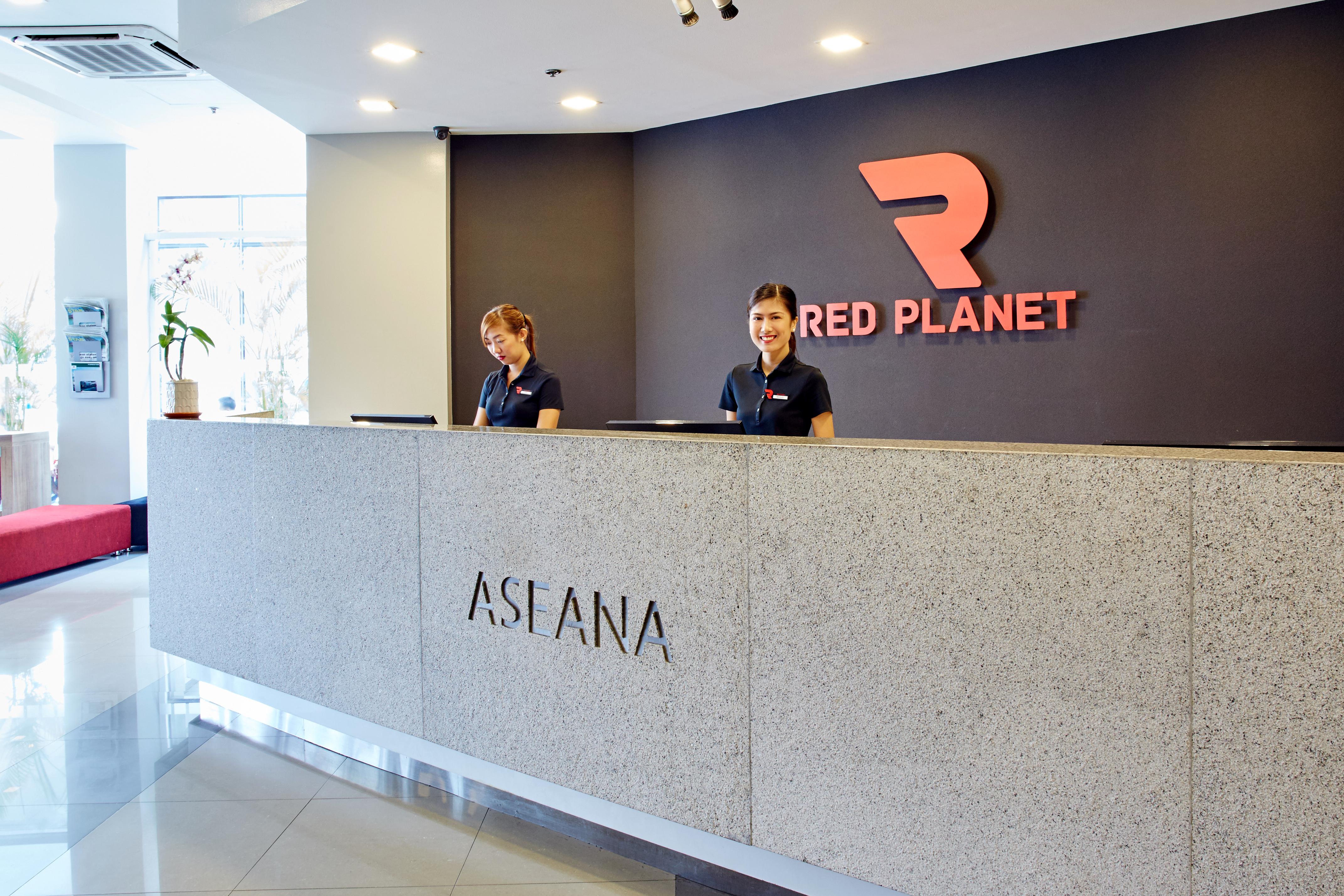 Red Planet Manila Aseana City Paranaque City Exterior photo